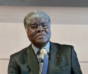 liste-gouvernement-mambe-entrants-departs