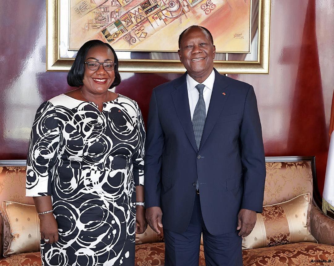candidature-alassane-ouattara-en-2025-anne-ouloto-leader-visionnaire
