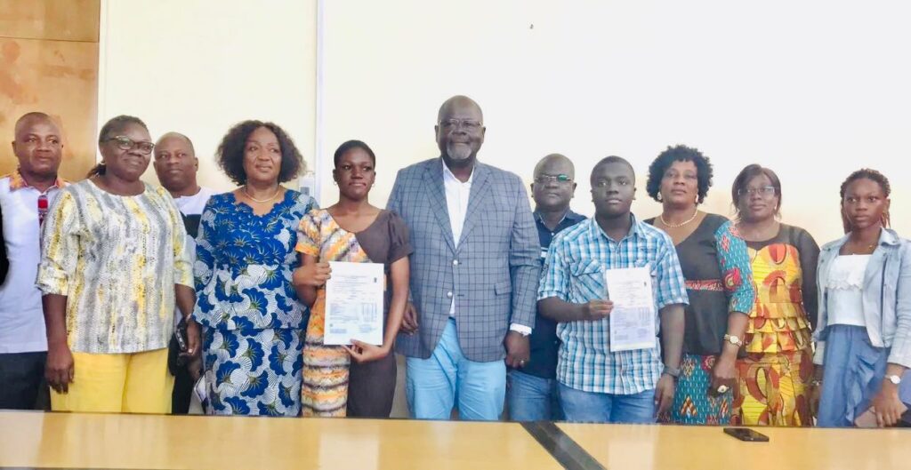 meilleurs-bacheliers-2025-CI-yamoussoukro