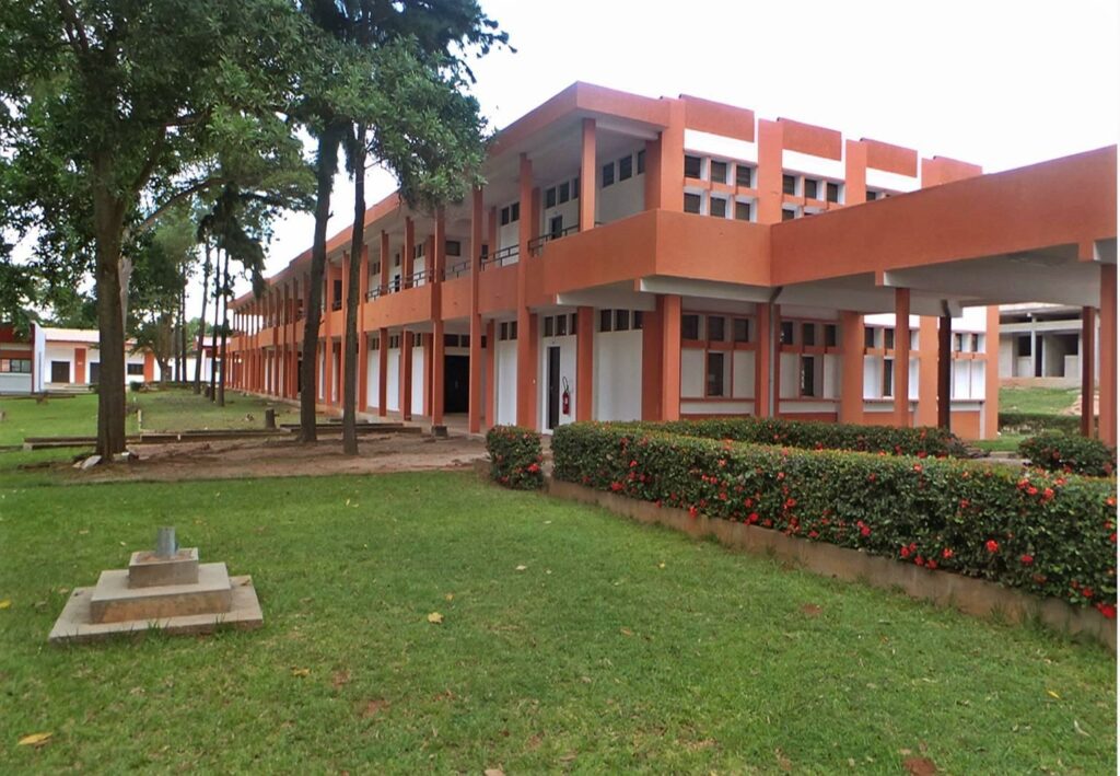 orientation-nouveau-bachelier-2025-critères-affectation-université-alassane-ouattara
