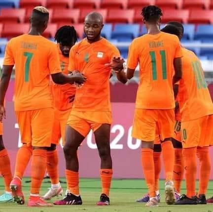 calendrier-elephants-locaux-chan