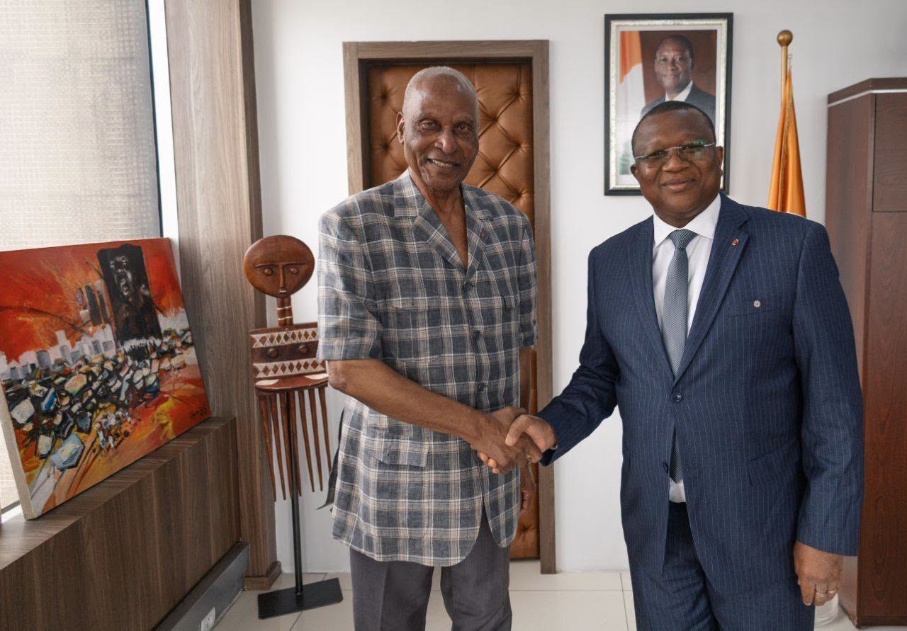 deces-dacoury-tabley-amadou-coulibaly-salue-monumement-politique